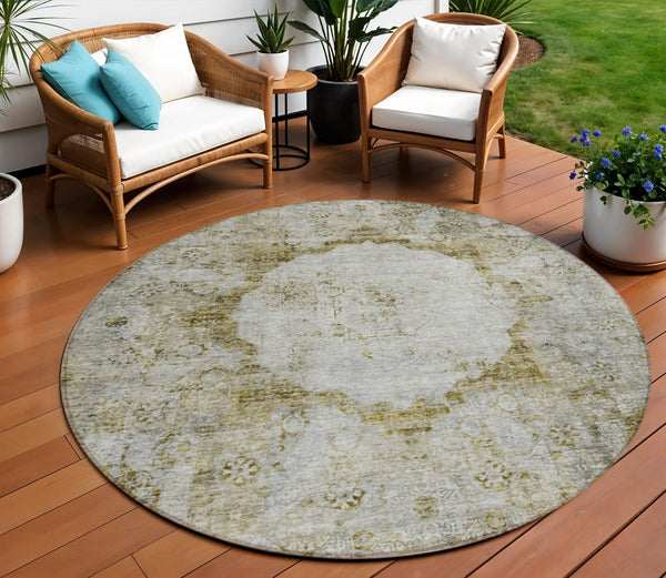 Homeroots 3' Gray Charcoal And Silver Oriental Washable Area Rug For Indoor Or Outdoor Spaces, Durable Design 8' Round Polyester 581169