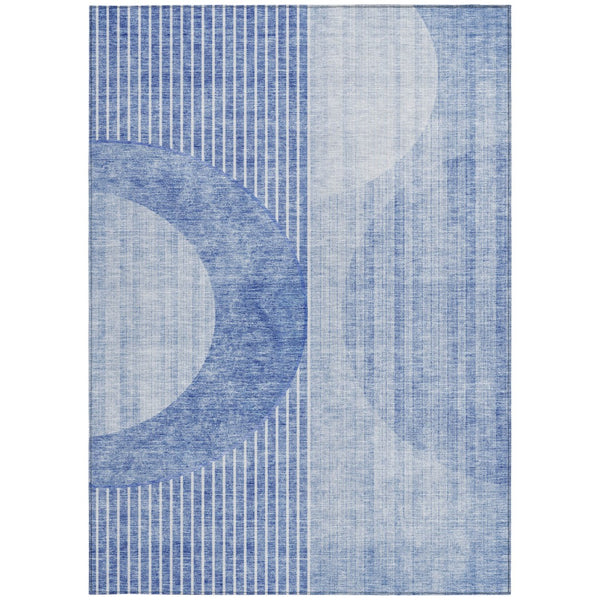 Homeroots 3' Stylish Denim Blue & Sky Blue Geometric Washable Indoor Outdoor Area Rug For Versatile Spaces 3' X 5' Polyester 581173