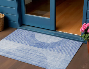 Homeroots 3' Stylish Denim Blue & Sky Blue Geometric Washable Indoor Outdoor Area Rug For Versatile Spaces 3' X 5' Polyester 581173