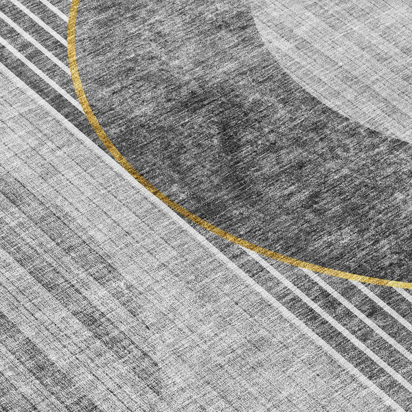 Homeroots 3' Stylish Denim Blue & Sky Blue Geometric Washable Indoor Outdoor Area Rug For Versatile Spaces 5' X 8' Polyester 581180