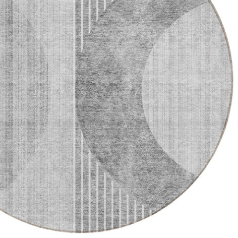 Homeroots 3' Stylish Denim Blue & Sky Blue Geometric Washable Indoor Outdoor Area Rug For Versatile Spaces 8' Round Polyester 581187