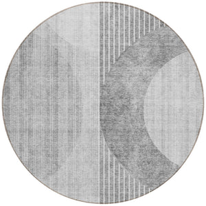 Homeroots 3' Stylish Denim Blue & Sky Blue Geometric Washable Indoor Outdoor Area Rug For Versatile Spaces 8' Round Polyester 581187