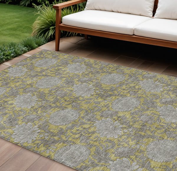 Homeroots 3' Artichoke Green And Gray Floral Washable Area Rug For Indoor And Outdoor Spaces, Durable Design 10' X 14' Polyester 581232