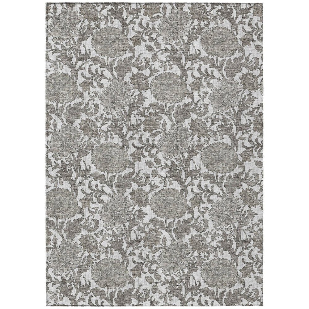 HomeRoots 5' Floral Indoor Outdoor Area Rug - Stylish Ivory and Gray Design, Washable & Durable for All Spaces 5' X 8' 581240