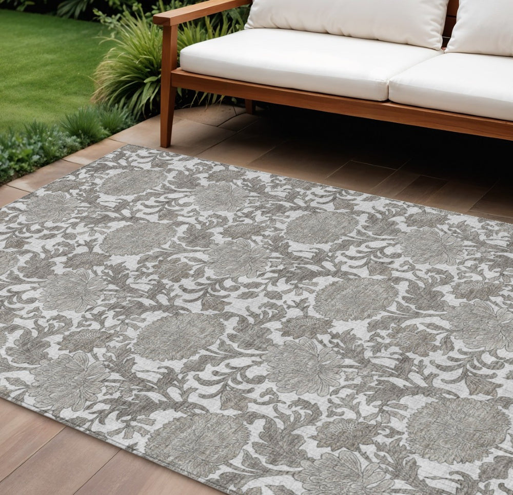 HomeRoots 9' Elegant Floral Washable Area Rug for Indoor and Outdoor Spaces - Durable and Easy to Clean 9' X 12' 581243