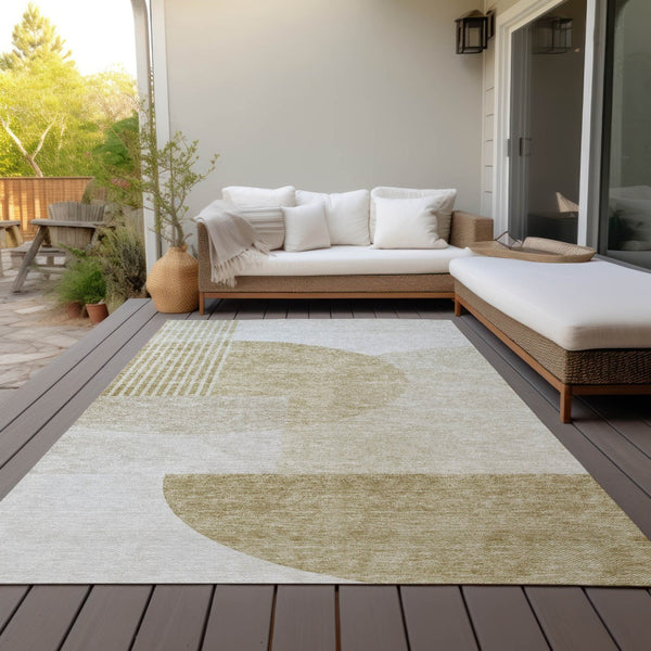 Homeroots 3' Brown Beige Ivory Geometric Indoor Outdoor Area Rug – Durable, Washable, Stylish For Any Space 10' X 14' Polyester 581262