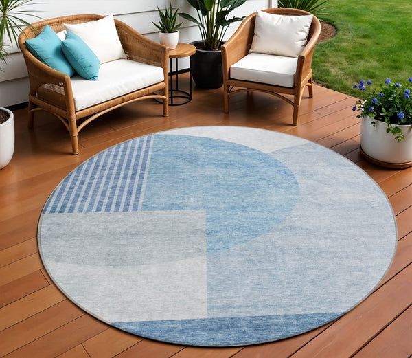 Homeroots 3' Brown Beige Ivory Geometric Indoor Outdoor Area Rug – Durable, Washable, Stylish For Any Space 8' Round Polyester 581265