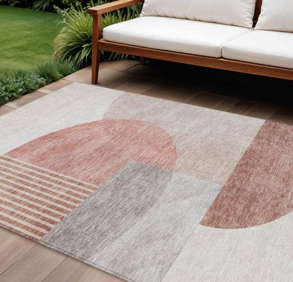 Homeroots 3' Brown Beige Ivory Geometric Indoor Outdoor Area Rug – Durable, Washable, Stylish For Any Space 9' X 12' Polyester 581273