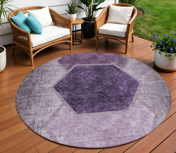 Homeroots 3' Eggplant Purple & Lavender Geometric Washable Indoor-outdoor Area Rug For Stylish Spaces 8' Round Polyester 581313