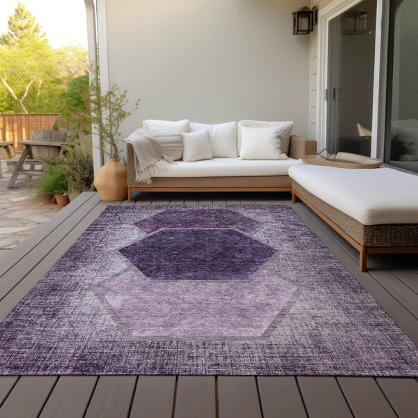 Homeroots 3' Eggplant Purple & Lavender Geometric Washable Indoor-outdoor Area Rug For Stylish Spaces 10' X 14' Polyester 581316