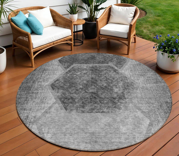 Homeroots 3' Eggplant Purple & Lavender Geometric Washable Indoor-outdoor Area Rug For Stylish Spaces 8' Round Polyester 581325
