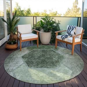 Homeroots 3' Eggplant Purple & Lavender Geometric Washable Indoor-outdoor Area Rug For Stylish Spaces 8' Round Polyester 581331