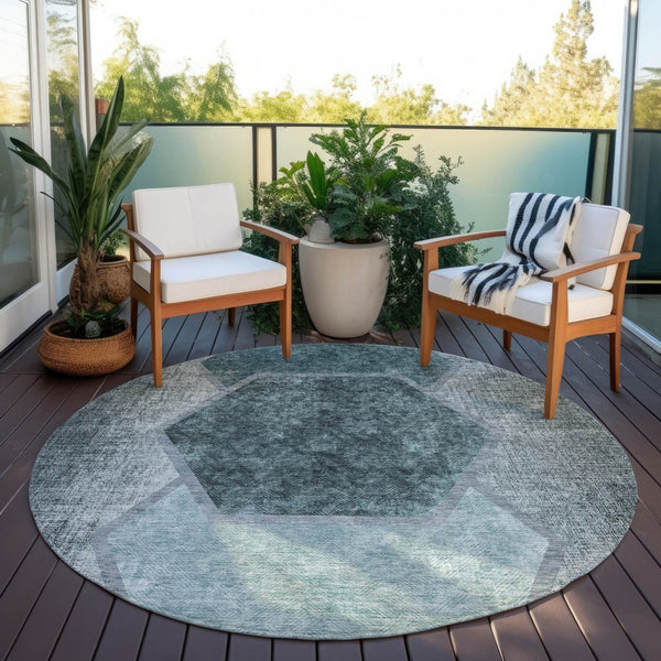 Homeroots 3' Eggplant Purple & Lavender Geometric Washable Indoor-outdoor Area Rug For Stylish Spaces 8' Round Polyester 581337
