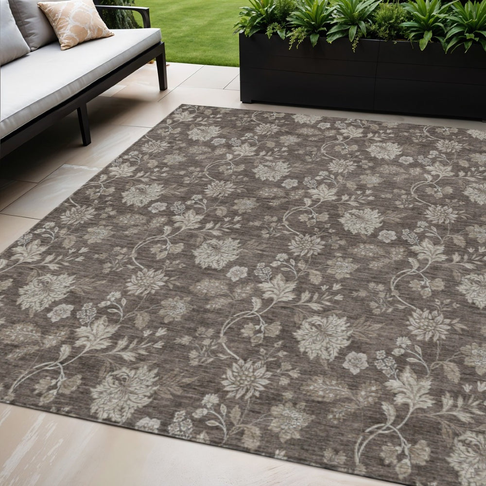 HomeRoots 5' Stylish Floral Area Rug in Chocolate, Beige & Taupe - Durable, Washable for Indoor & Outdoor Use 5' X 8' 581360
