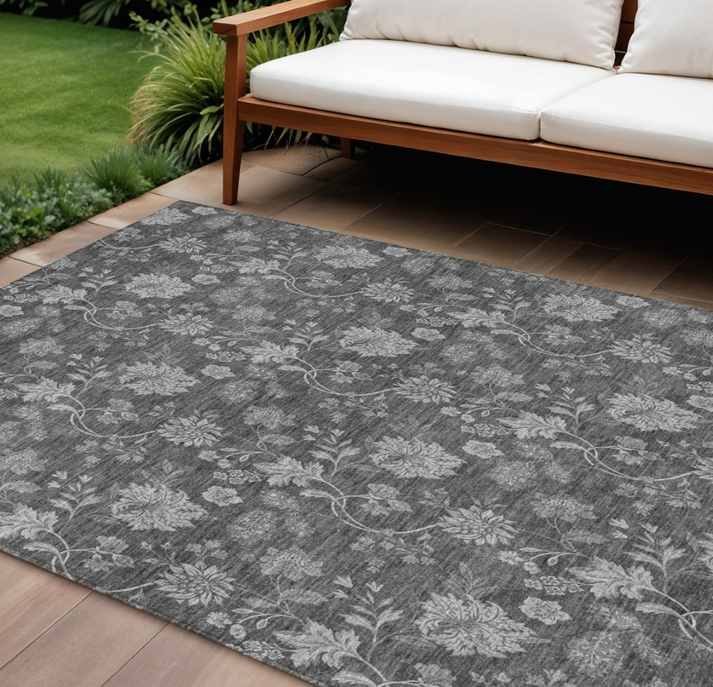 HomeRoots 9' Elegant Gray Charcoal and Silver Floral Area Rug for Indoor and Outdoor Spaces – Easy Care & Durable 9' X 12' 581369