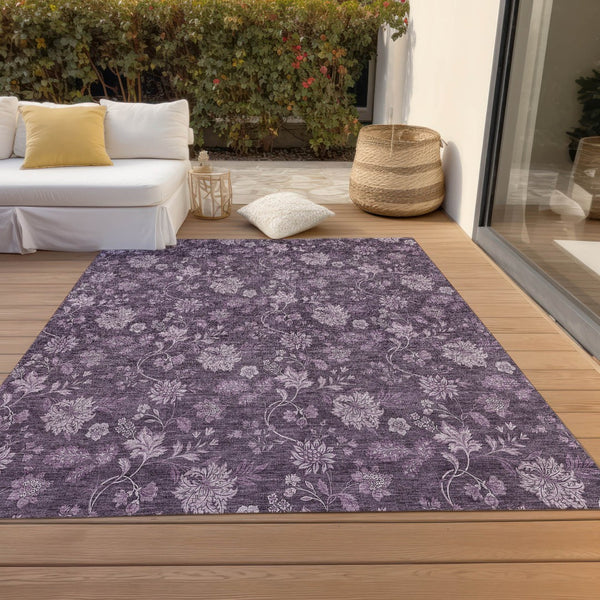 Homeroots 3' Brown Beige Chocolate Floral Rug - Washable Indoor Outdoor Area Rug For Versatile Spaces 10' X 14' Polyester 581382
