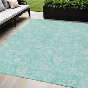 Homeroots 3' Artichoke Green Floral Washable Area Rug - Perfect For Indoor & Outdoor Spaces, Stain Resistant 5' X 8' Polyester 581402