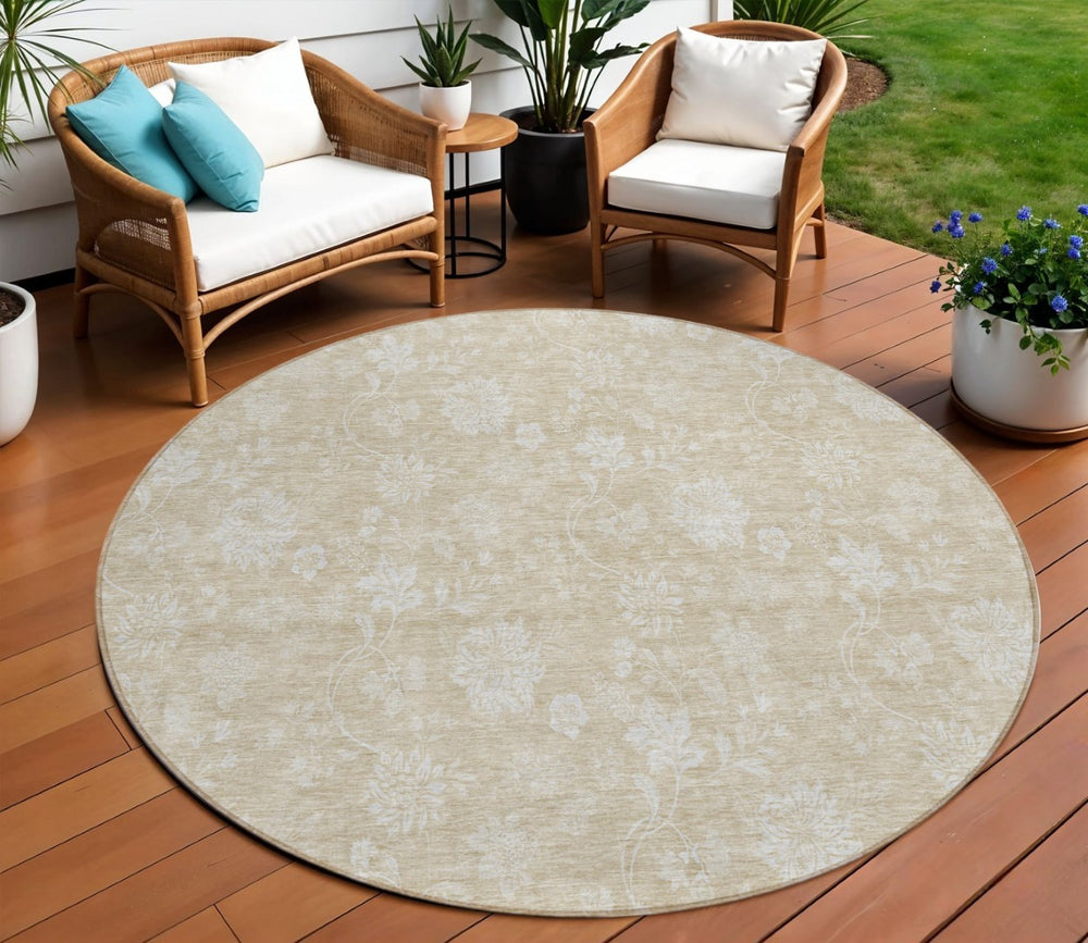 HomeRoots 5' Classic Floral Washable Area Rug - Durable Indoor/Outdoor Design Perfect for High-Traffic Spaces 8' Round 581409