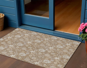 Homeroots 3' Artichoke Green Floral Washable Area Rug - Perfect For Indoor & Outdoor Spaces, Stain Resistant 3' X 5' Polyester 581419