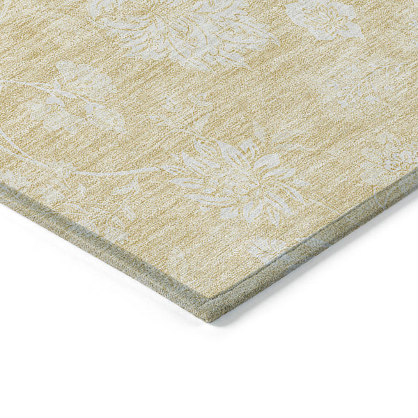 Homeroots 3' Artichoke Green Floral Washable Area Rug - Perfect For Indoor & Outdoor Spaces, Stain Resistant 5' X 8' Polyester 581426