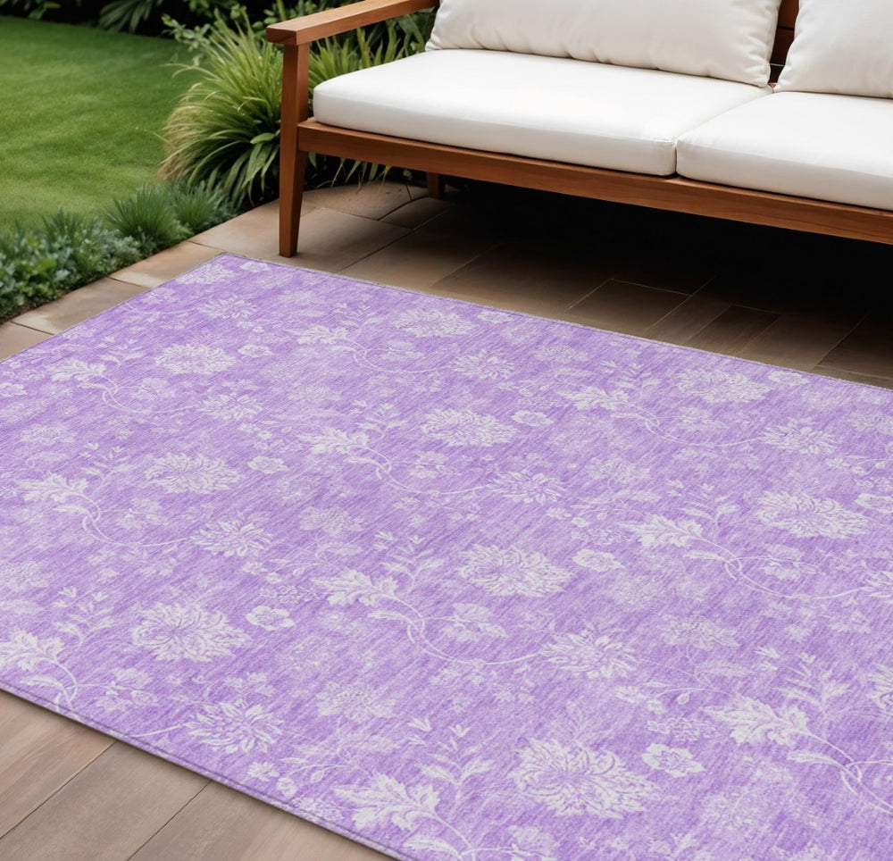 HomeRoots 5' Floral Indoor Outdoor Area Rug in Lavender & Lilac – Washable, Durable, and Stain-Resistant Design 10' X 14' 581436
