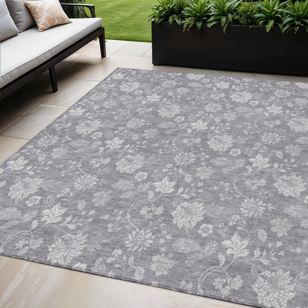 HomeRoots 5' Elegant Gray Silver and Ivory Floral Washable Area Rug for Indoor and Outdoor Living Spaces 5' X 8' 581450