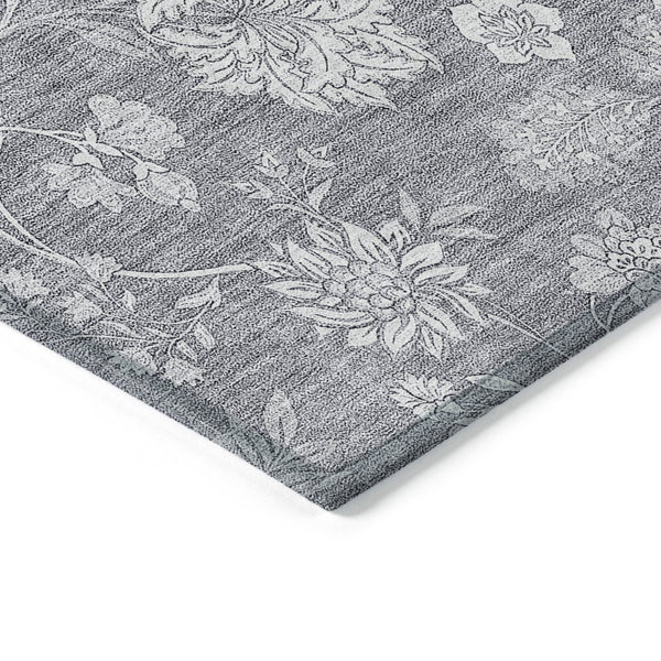Homeroots 3' Artichoke Green Floral Washable Area Rug - Perfect For Indoor & Outdoor Spaces, Stain Resistant 8' X 10' Polyester 581452