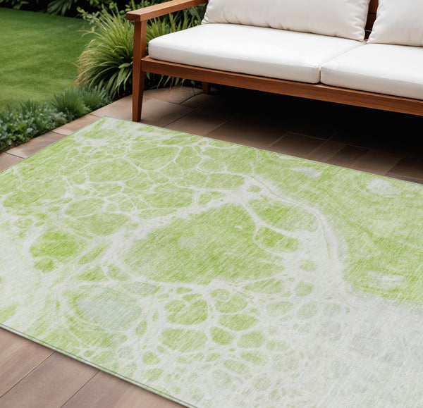 Homeroots 3' Artichoke Green Nautical Area Rug - Washable Indoor Outdoor Design For Home And Patio Use 10' X 14' Polyester 581460