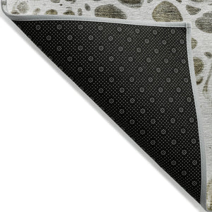 Homeroots 3' Artichoke Green Nautical Area Rug - Washable Indoor Outdoor Design For Home And Patio Use 5' X 8' Polyester 581468