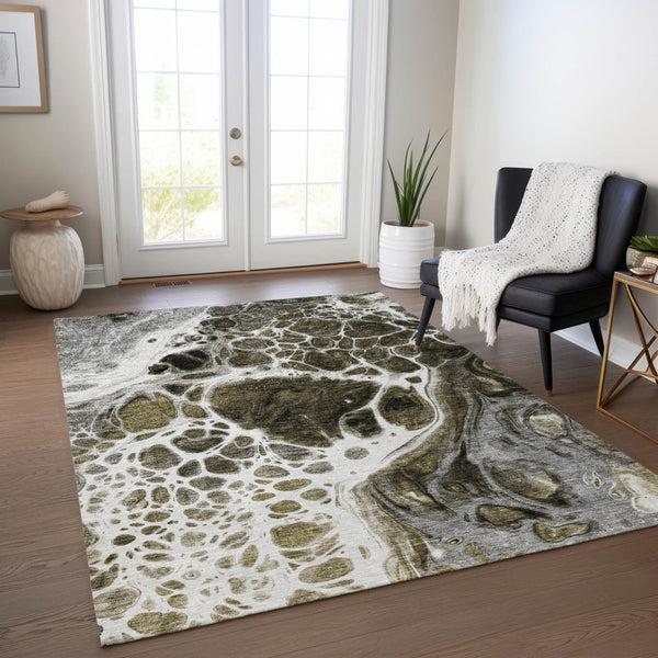 Homeroots 3' Artichoke Green Nautical Area Rug - Washable Indoor Outdoor Design For Home And Patio Use 10' X 14' Polyester 581472
