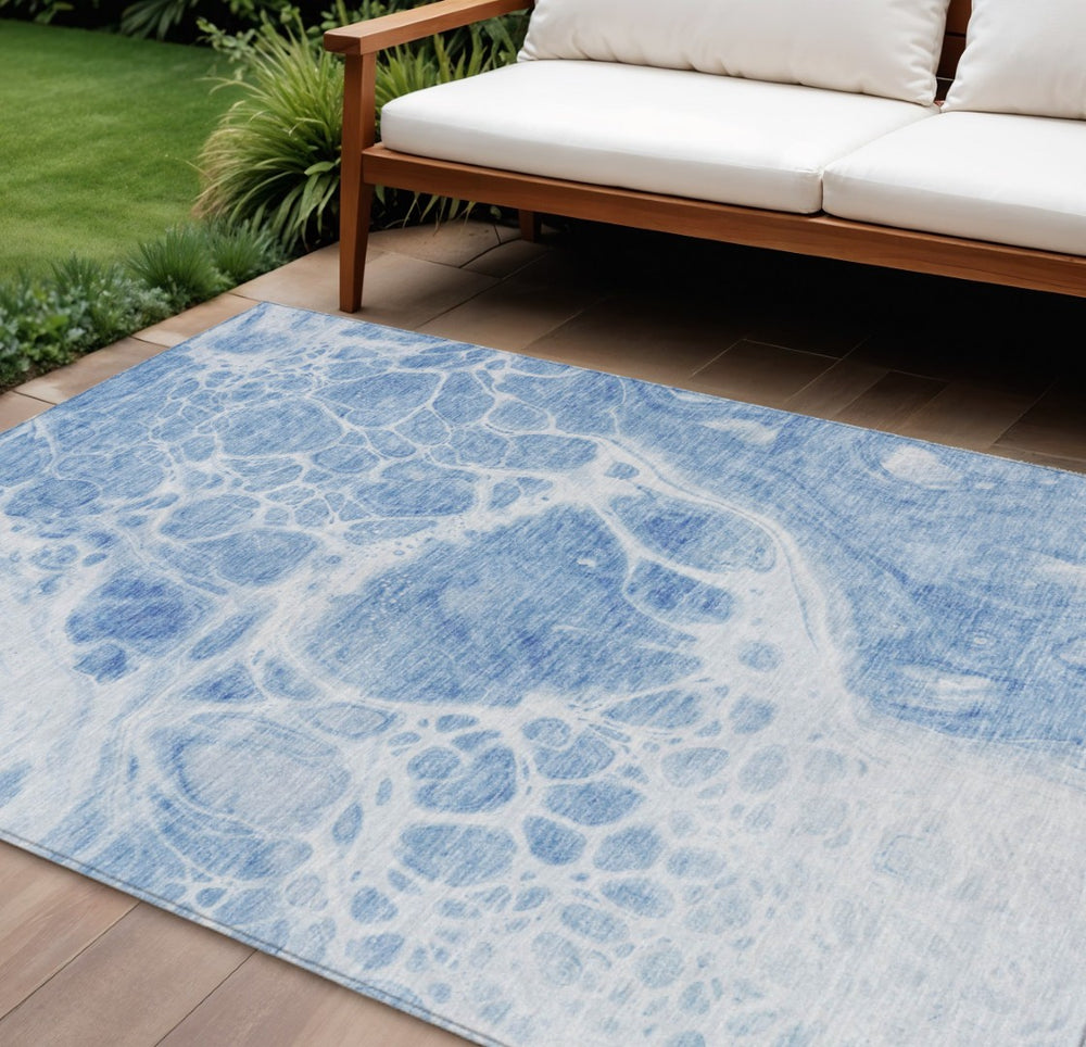 HomeRoots 9' Nautical Washable Area Rug in Sky and Denim Blue – Perfect for Indoor and Outdoor Spaces! 9' X 12' 581501
