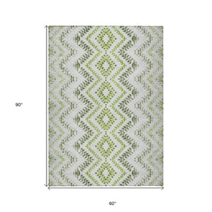 Homeroots 3' Stylish Green And Ivory Geometric Washable Area Rug For Indoor And Outdoor Spaces, Durable Design 5' X 8' Polyester 581540