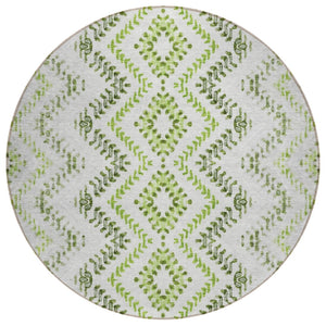HomeRoots 5' Modern Geometric Washable Area Rug in Green, Ivory, and Gray for Indoor/Outdoor Versatility 8' Round 581541