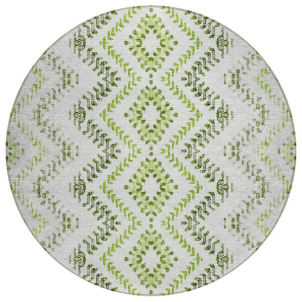 HomeRoots 5' Modern Geometric Washable Area Rug in Green, Ivory, and Gray for Indoor/Outdoor Versatility 8' Round 581541