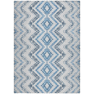Homeroots 3' Stylish Green And Ivory Geometric Washable Area Rug For Indoor And Outdoor Spaces, Durable Design 9' X 12' Polyester 581549