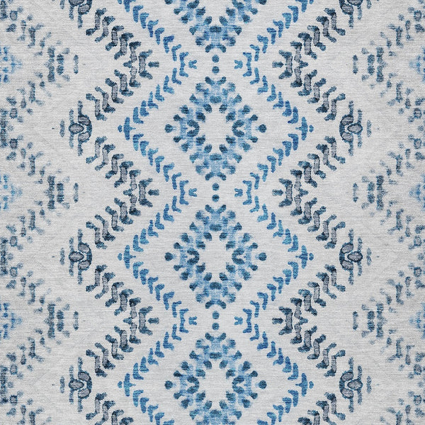 Homeroots 3' Stylish Green And Ivory Geometric Washable Area Rug For Indoor And Outdoor Spaces, Durable Design 10' X 14' Polyester 581550