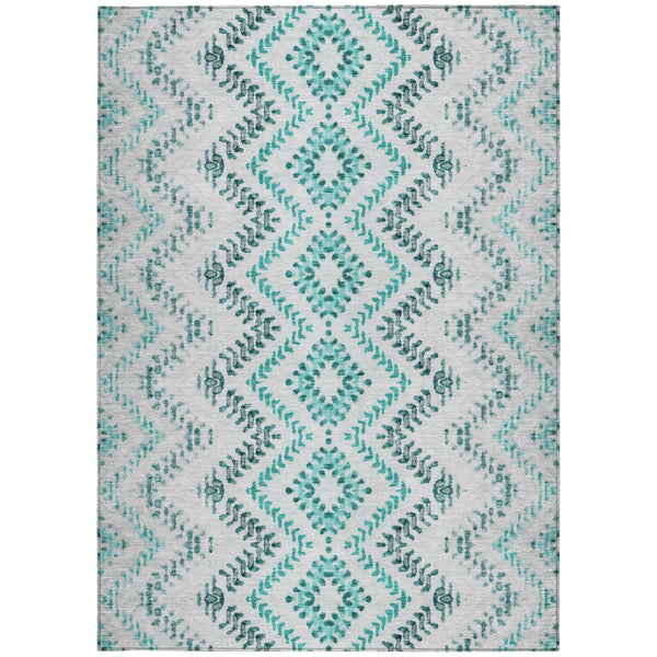 Homeroots 3' Stylish Green And Ivory Geometric Washable Area Rug For Indoor And Outdoor Spaces, Durable Design 10' X 14' Polyester 581562