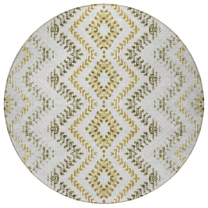 Homeroots 3' Stylish Green And Ivory Geometric Washable Area Rug For Indoor And Outdoor Spaces, Durable Design 8' Round Polyester 581565