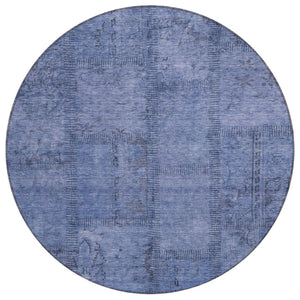 HomeRoots 5' Denim Blue and Sky Blue Patchwork Area Rug - Durable, Washable for Indoor and Outdoor Use 8' Round 581583