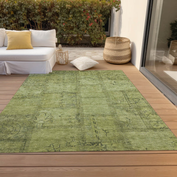 Homeroots 3' Beige Taupe And Brown Patchwork Washable Area Rug For Indoor Or Outdoor Spaces, Stylish & Durable 3' X 5' Polyester 581593