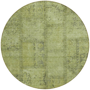 Homeroots 3' Beige Taupe And Brown Patchwork Washable Area Rug For Indoor Or Outdoor Spaces, Stylish & Durable 8' Round Polyester 581595