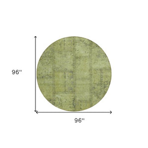 Homeroots 3' Beige Taupe And Brown Patchwork Washable Area Rug For Indoor Or Outdoor Spaces, Stylish & Durable 8' Round Polyester 581595