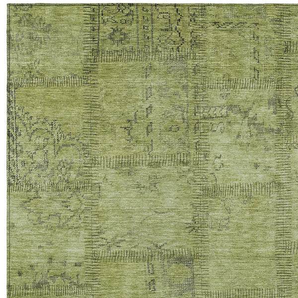 Homeroots 3' Beige Taupe And Brown Patchwork Washable Area Rug For Indoor Or Outdoor Spaces, Stylish & Durable 8' X 10' Polyester 581596