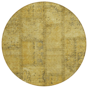 HomeRoots 5' Patchwork Gold and Gray Area Rug - Stylish, Washable Design for Indoor and Outdoor Spaces 8' Round 581601