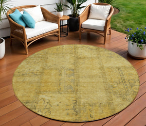 Homeroots 3' Beige Taupe And Brown Patchwork Washable Area Rug For Indoor Or Outdoor Spaces, Stylish & Durable 8' Round Polyester 581601