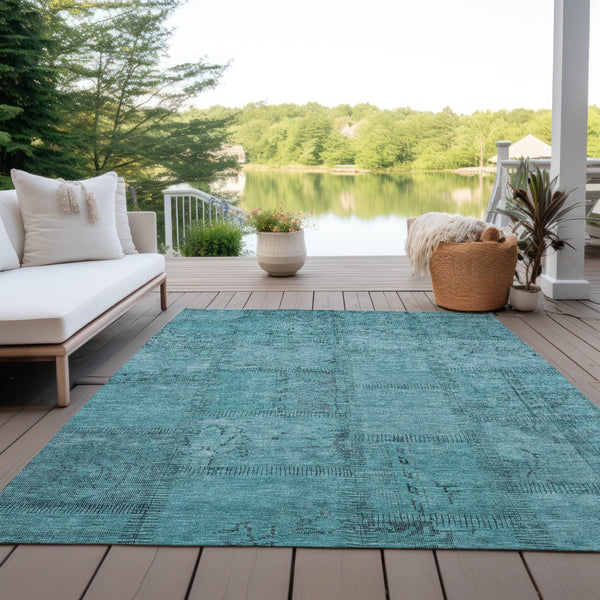 Homeroots 3' Beige Taupe And Brown Patchwork Washable Area Rug For Indoor Or Outdoor Spaces, Stylish & Durable 9' X 12' Polyester 581621