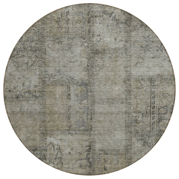 HomeRoots 5' Taupe Brown and Beige Patchwork Area Rug - Durable, Washable Design for Indoor and Outdoor Spaces 8' Round 581625