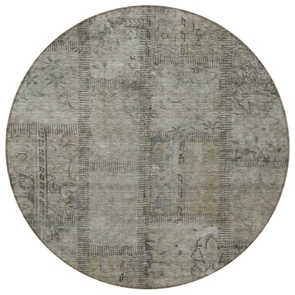 Homeroots 3' Beige Taupe And Brown Patchwork Washable Area Rug For Indoor Or Outdoor Spaces, Stylish & Durable 8' Round Polyester 581625