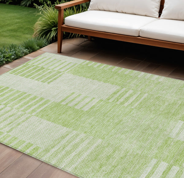 Homeroots 3' Stylish Artichoke Green And Mint Striped Washable Indoor-outdoor Area Rug For All Spaces 10' X 14' Polyester 581634