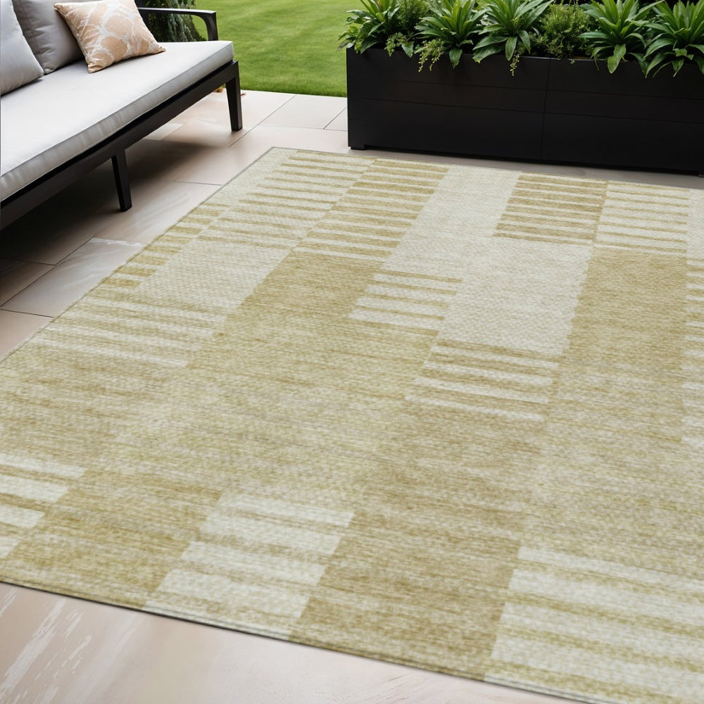 HomeRoots 5' Stylish Beige and Ivory Striped Area Rug – Washable, Durable, Perfect for Indoor and Outdoor Spaces 5' X 8' 581636